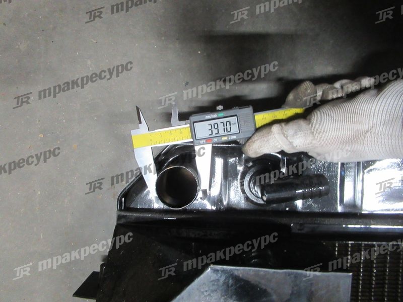 Радиатор 230C2-10551