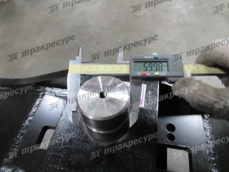 Балка управляемого моста 543C2-42101