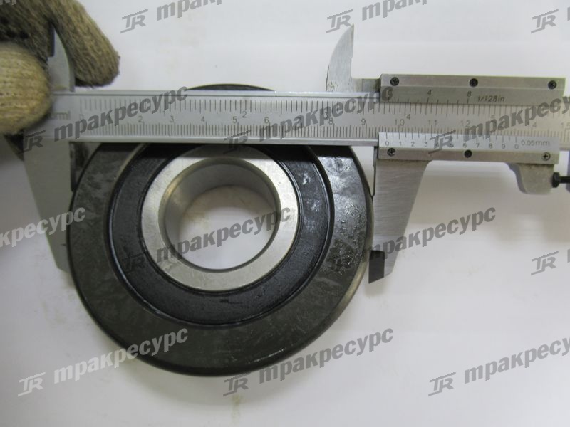 Ролик мачты 61237-16600-71