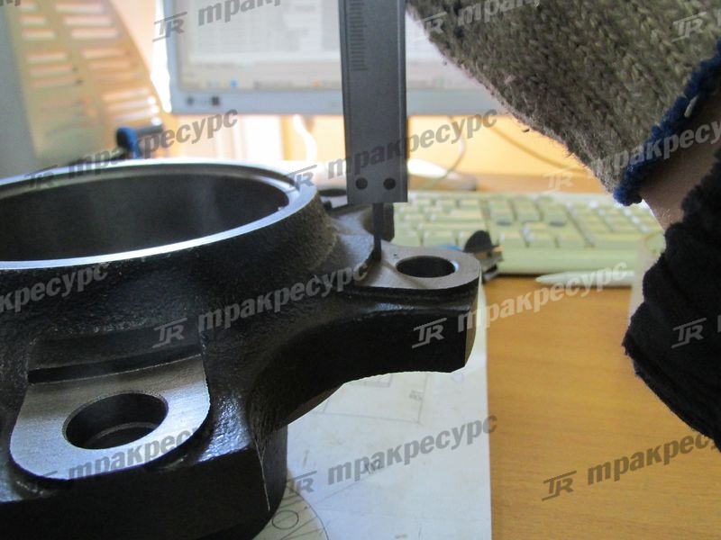 Ступица колеса 91E43-10800