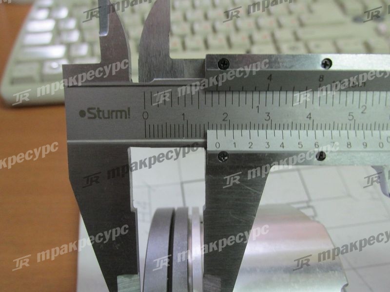 Поршень 12010-GS00A