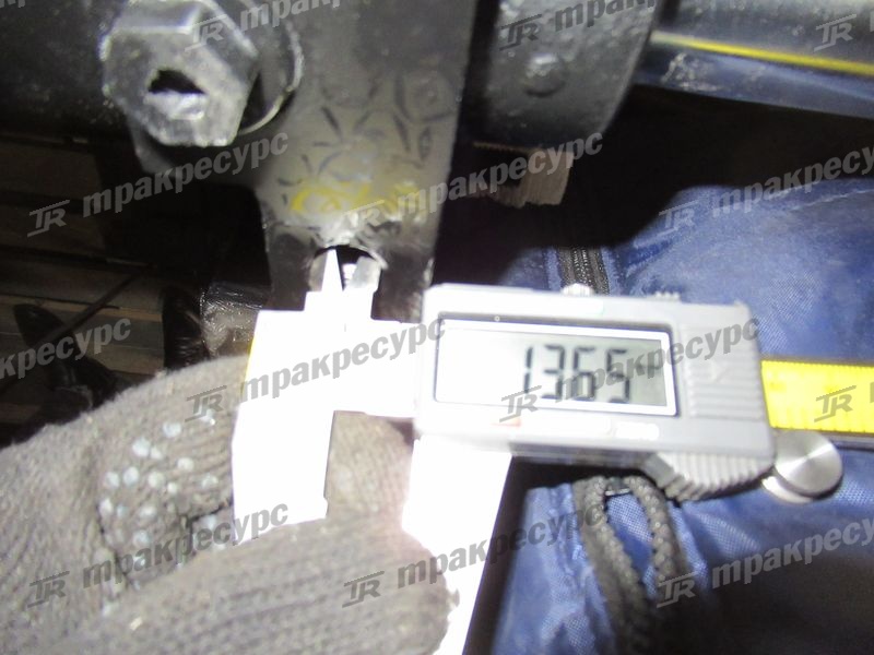 Цилиндр рулевого управления 22B54-50201