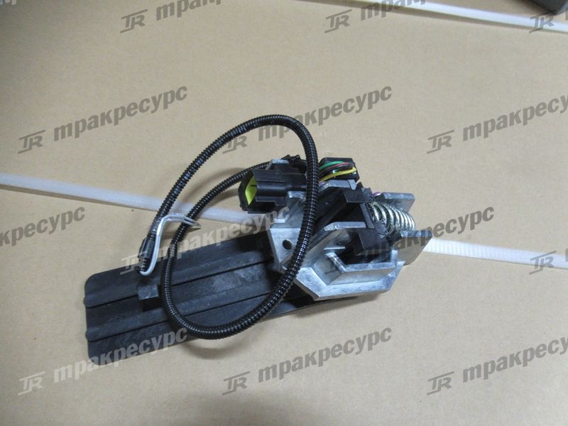 Педаль акселератора 0704357