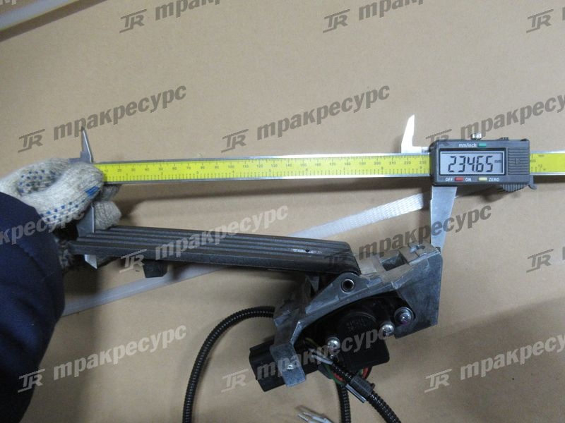 Педаль акселератора 0704357
