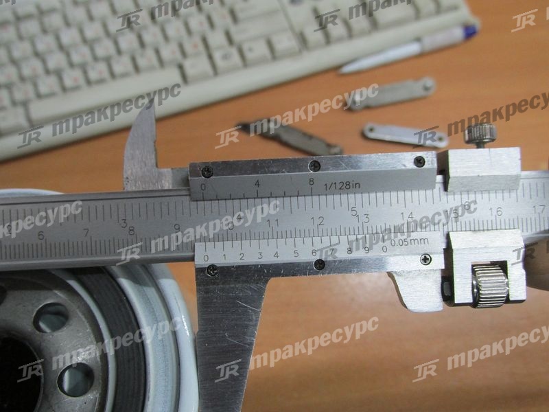 Фильтр масляный 4RMG22