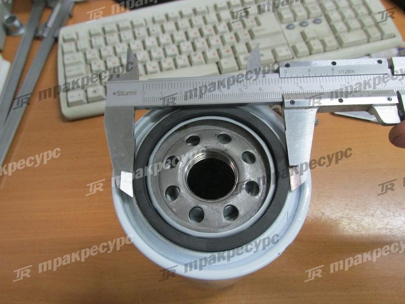 Фильтр масляный 4RMG22