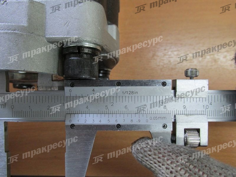 Насос гидравлический 110F7-10232