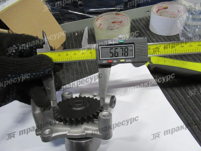 Насос масляный YM129900-32001