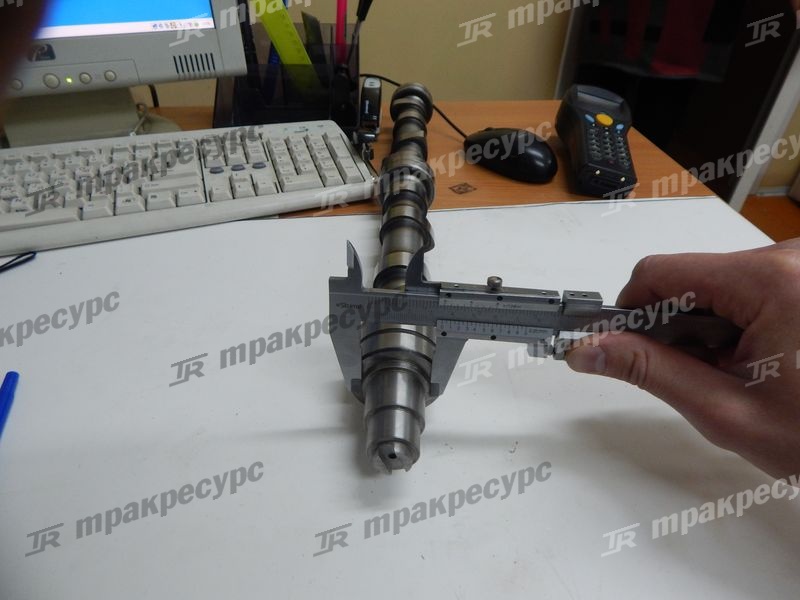 Распредвал YM129900-14590