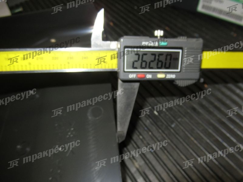 Кожух боковой 20A76-42852