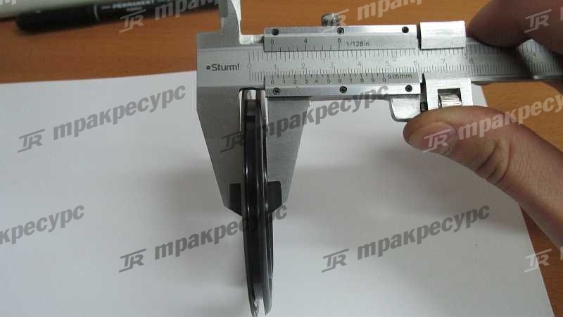 Сальник 91B43-02300