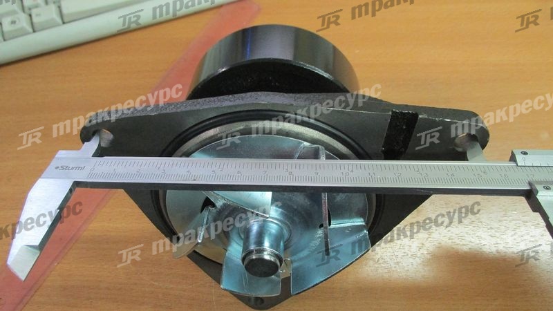 Насос водяной 6CTA8.3-C215