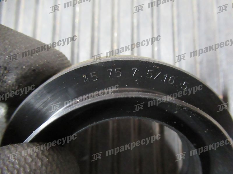 Сальник 41182-30510-71