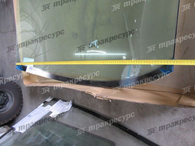 Стекло лобовое XG932H
