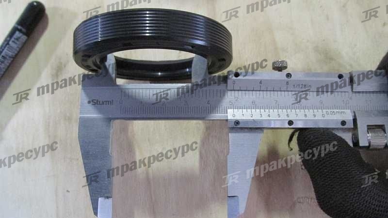 Сальник ступицы 0147177