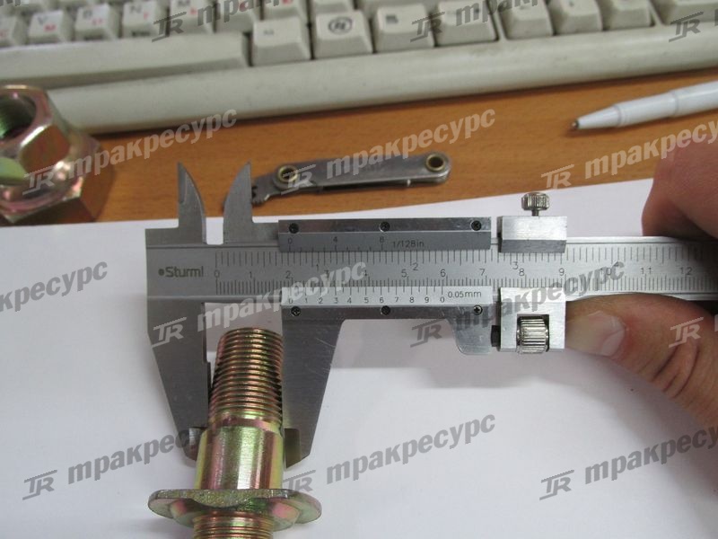Шпилька ступицы ведущего моста CPCD45/50QBB/QFB