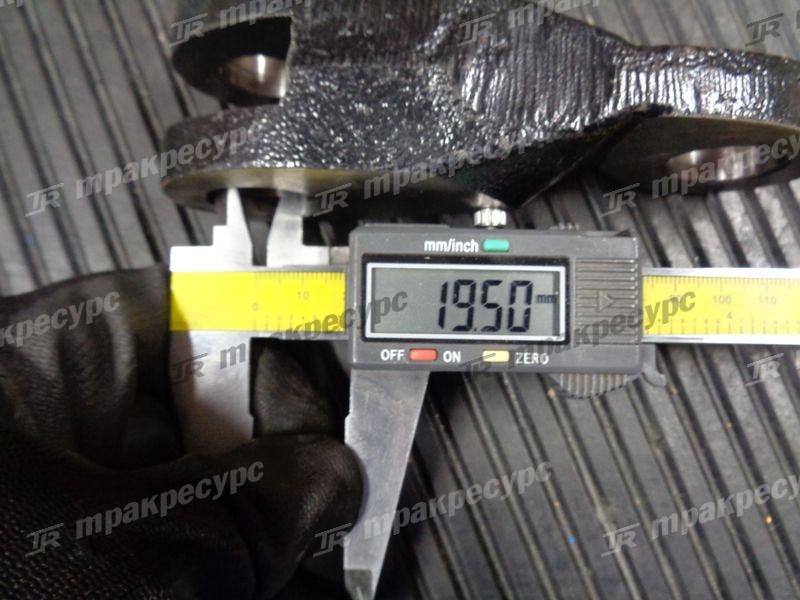 Серьга правая 43751-23320-71