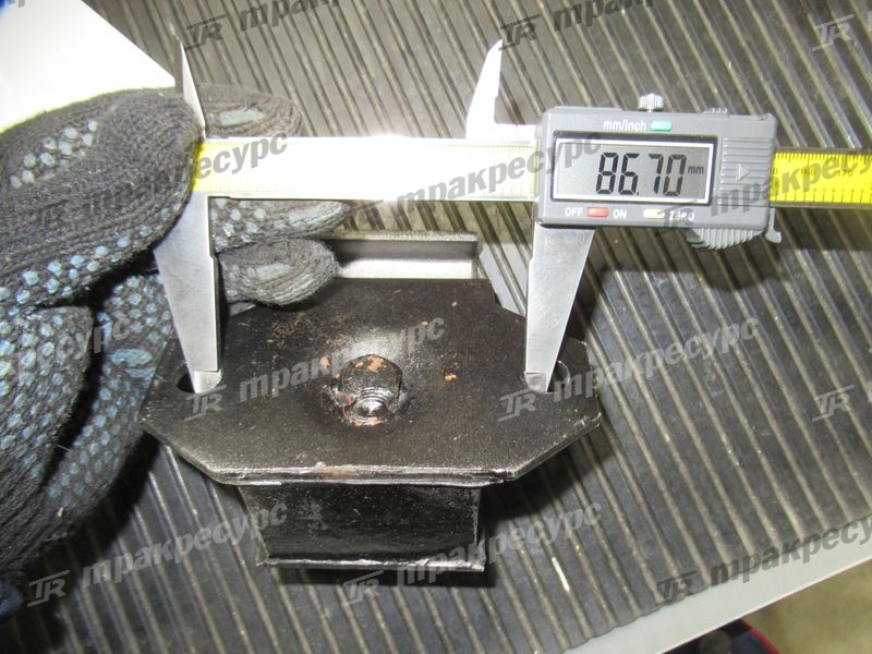 Амортизатор передний CY6102BG