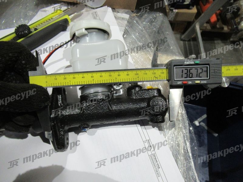 Цилиндр тормозной главный 3EB-36-31281