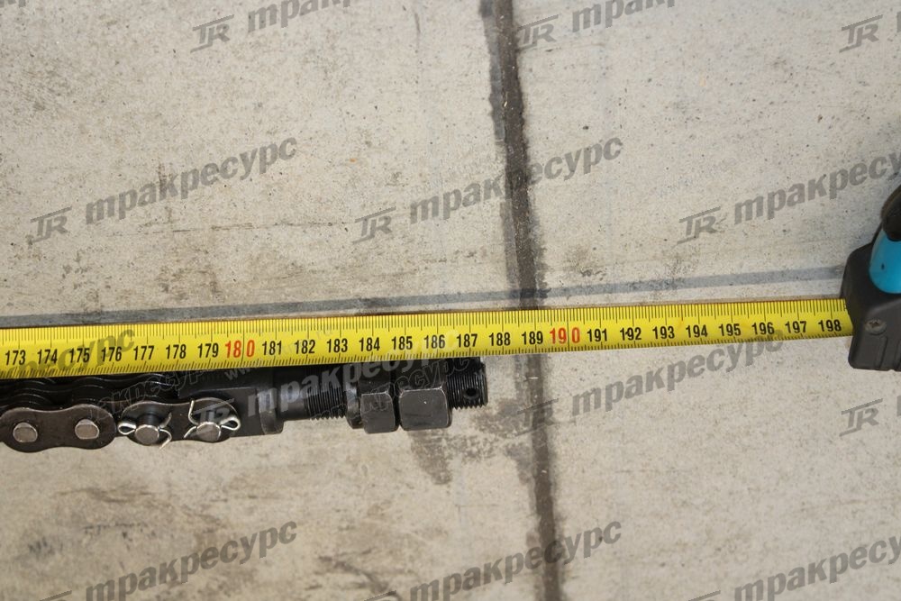 Цепь роликовая 22679-45811W