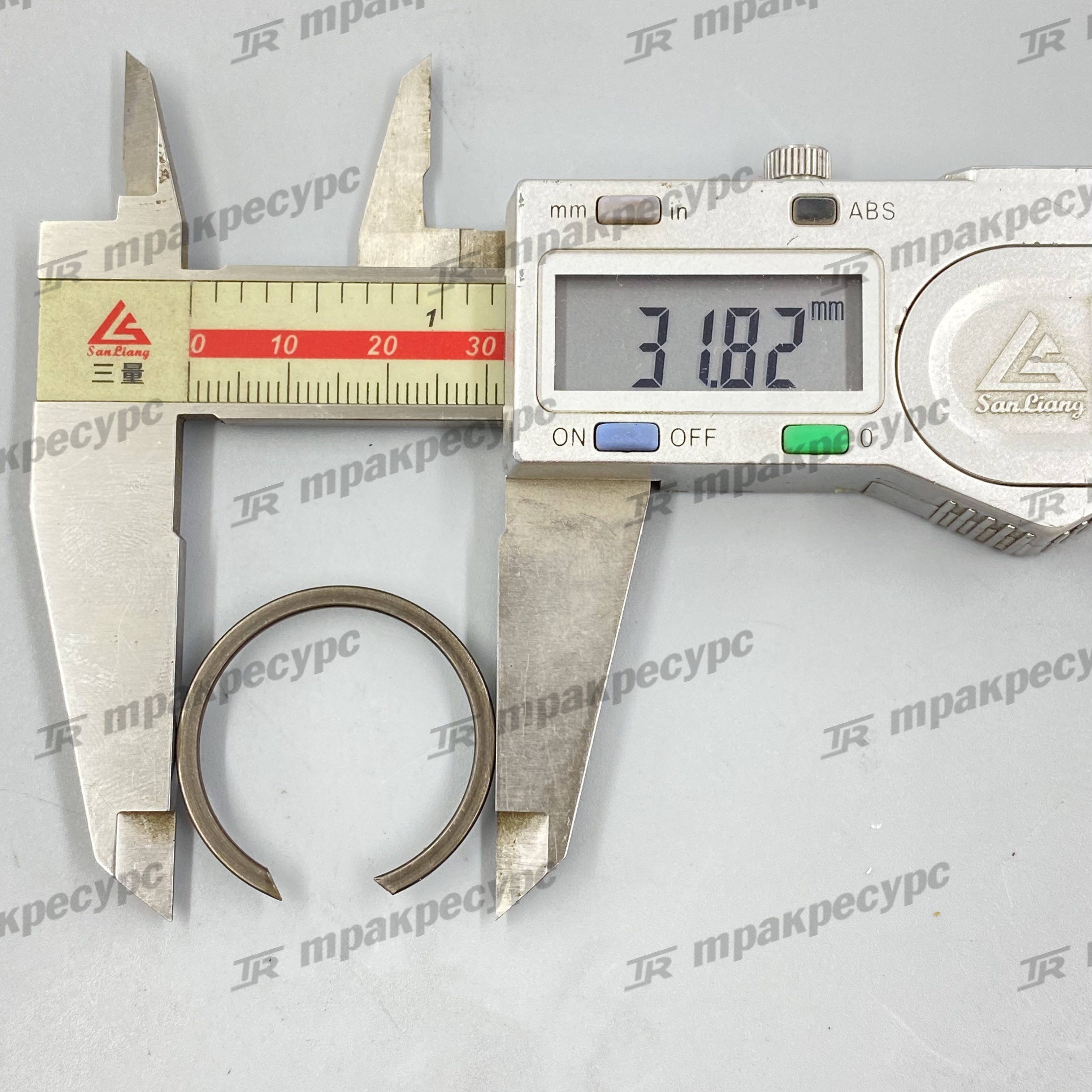 Кольцо стопорное 91B43-15924
