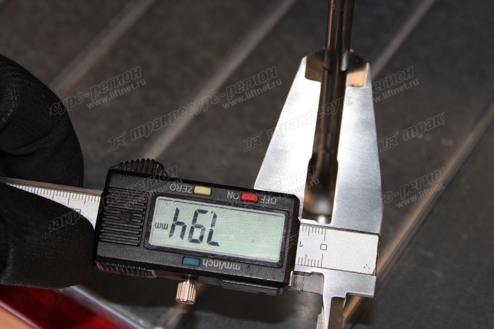 Клапан выпускной YM129900-11110