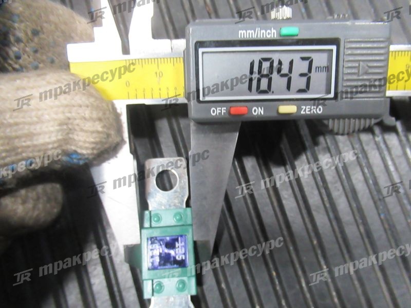 Предохранитель 4401572
