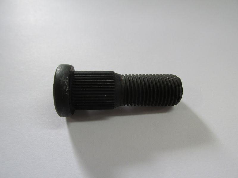 Болт ступицы 43812-23320-71