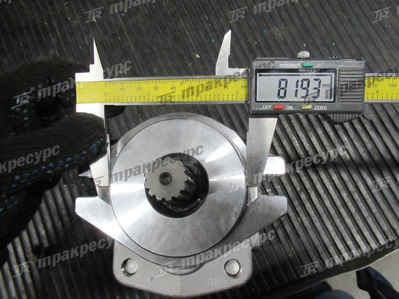 Насос масляный 130C7-11361