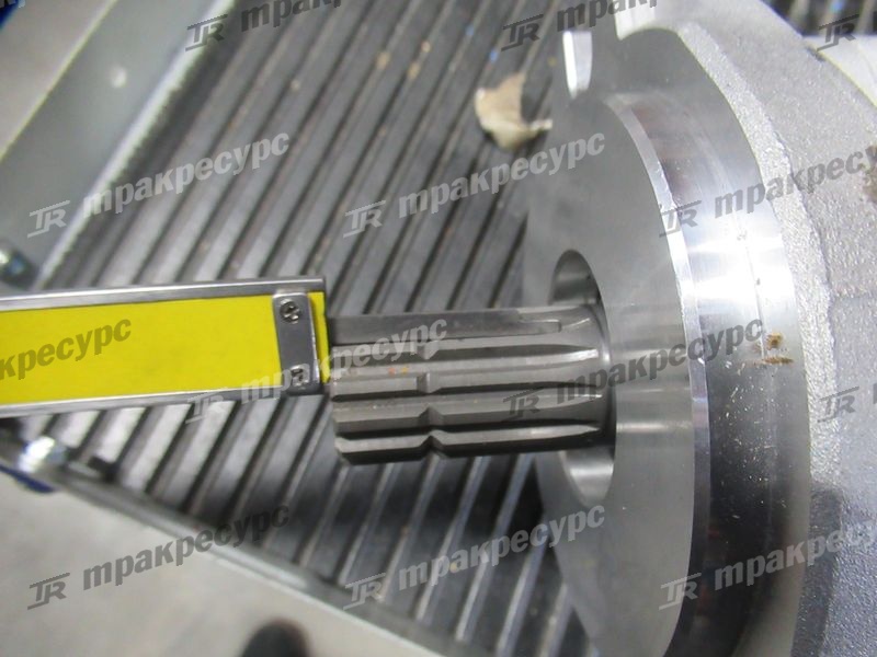 Насос масляный 130C7-11361