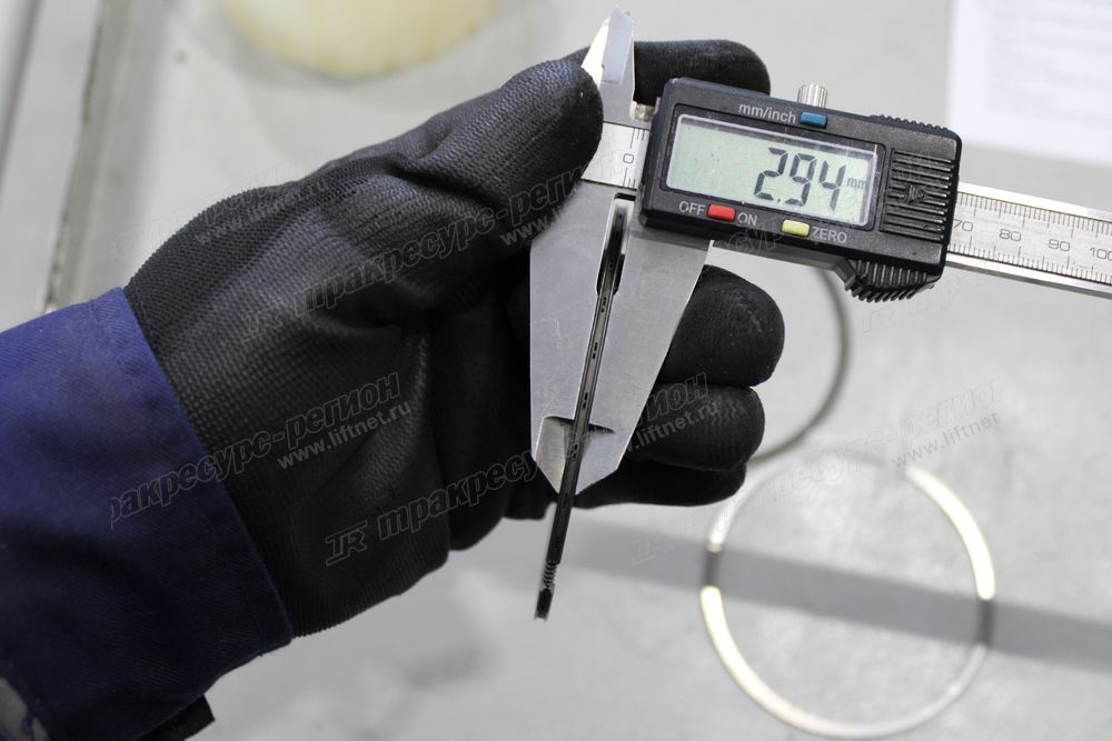 Кольцо поршневое YM129901-22050