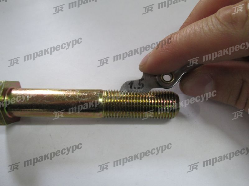 Болт 01100-16090