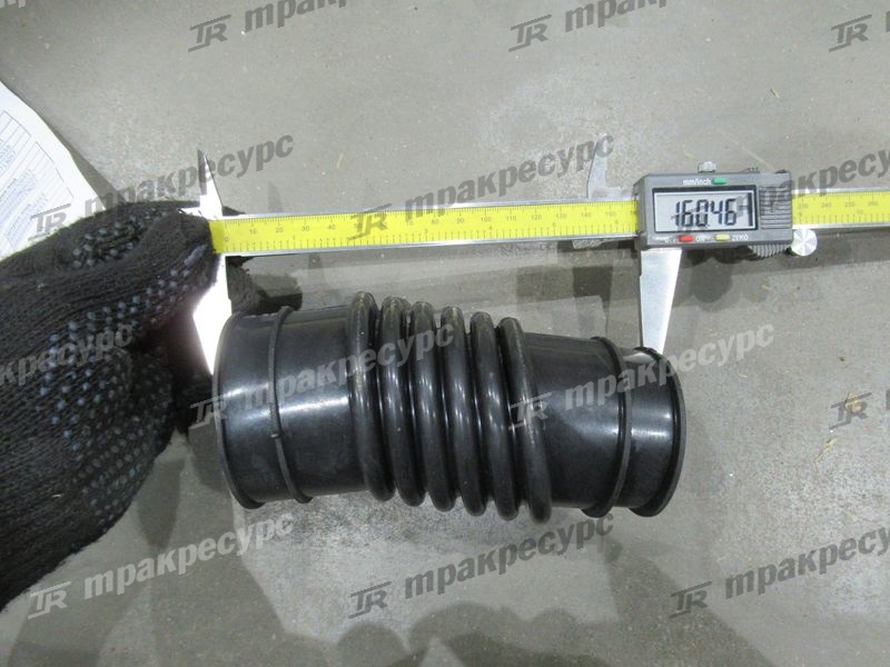 Патрубок воздушного фильтра 17811-26661-71