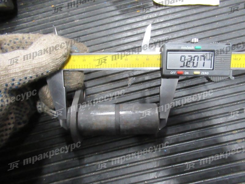 Палец 22N58-52301