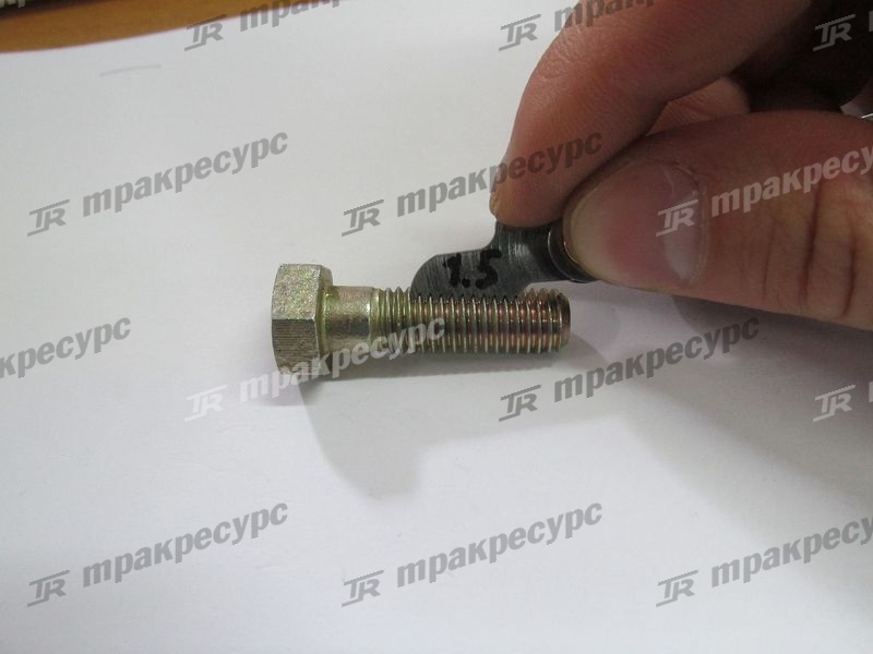 Шпилька ступицы управляемого моста НС CPD10/15