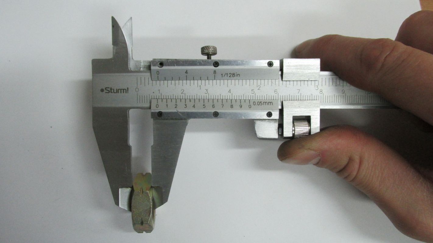 Гайка М18х1,5 6Н LH шарового соединения ЕП011