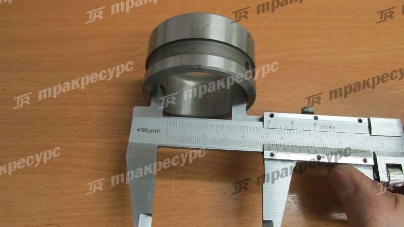Втулка крышки  ZL20-035002/4110000038145