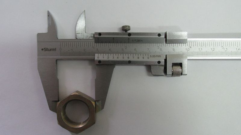 Гайка М22х1.5-5Н/правая