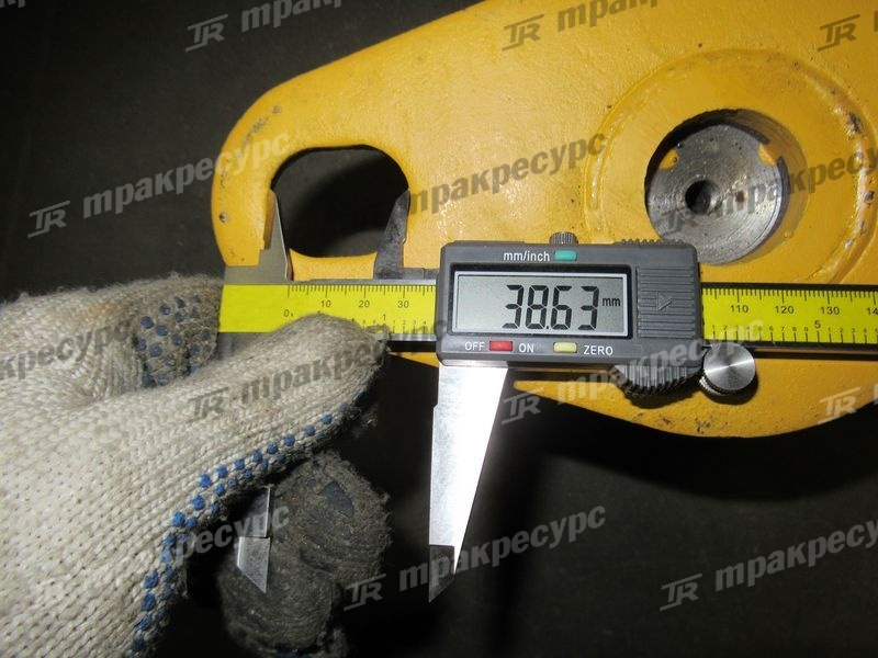 Палец стрелы задний XG931-935