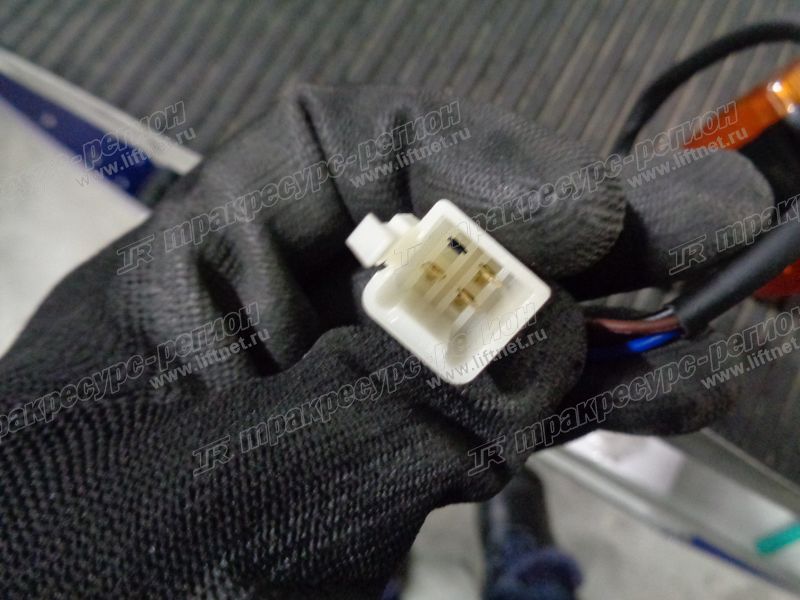 Фонарь комбинированный передний  3BA-56-71421