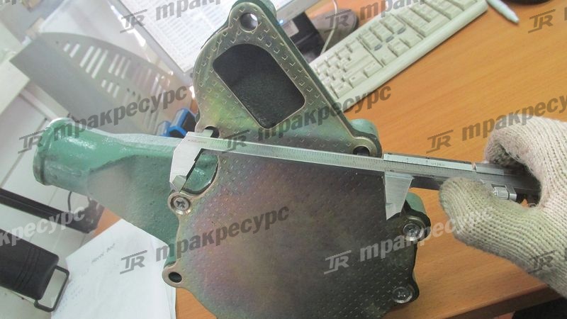 Насос водяной CA6110