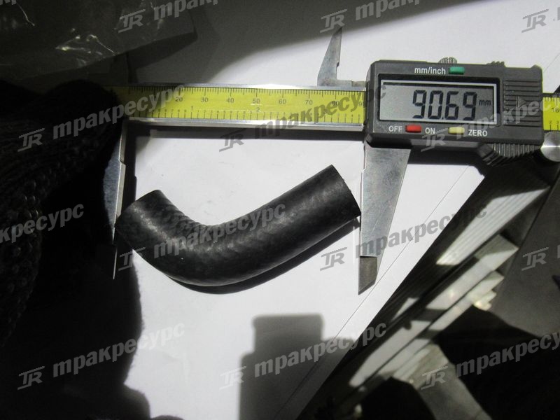 Патрубок  50936-11670