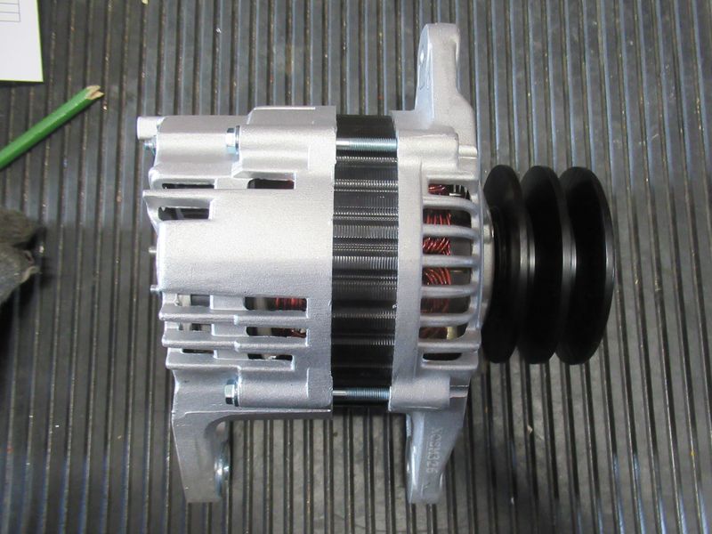 Генератор NISSAN QD A-23100-7T40A