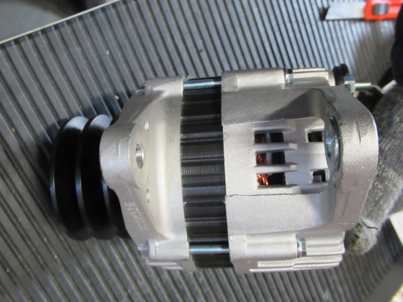 Генератор NISSAN QD A-23100-7T40A