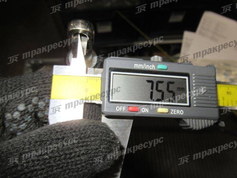 Амортизатор газовый 281E6-40501