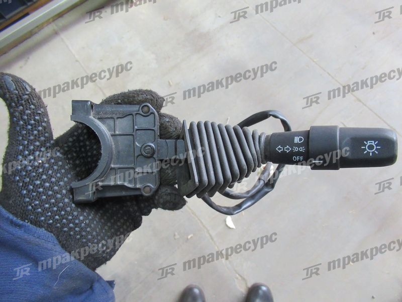 Выключатель указателя поворота + света CPCD50QBB