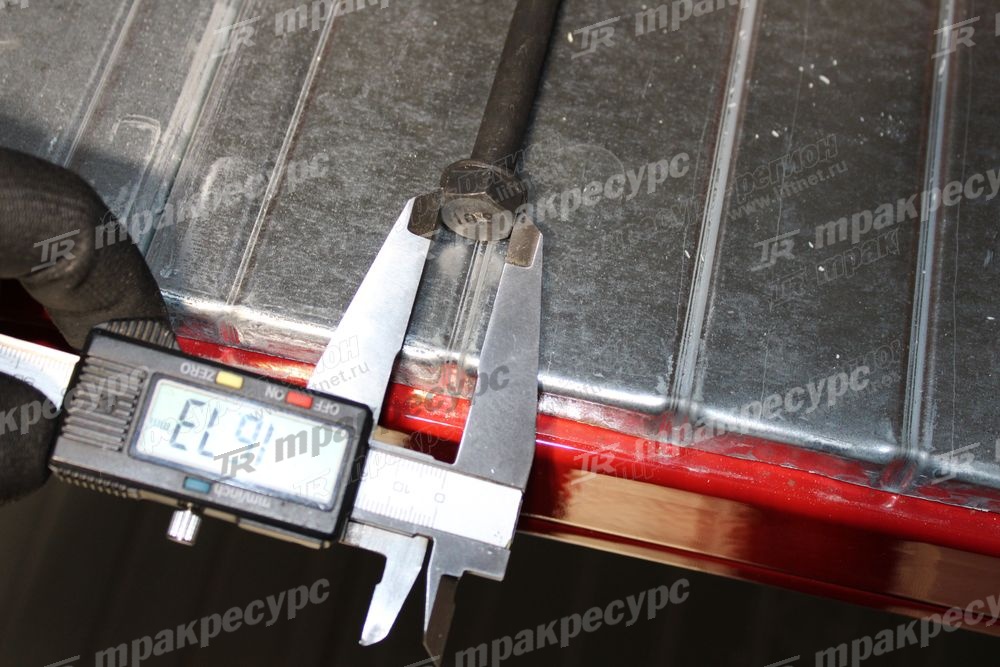 Болт 89424-73551