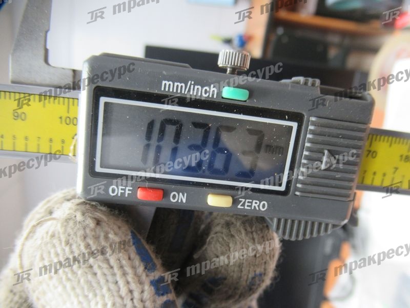 Вкладыш мачты 230C8-02001