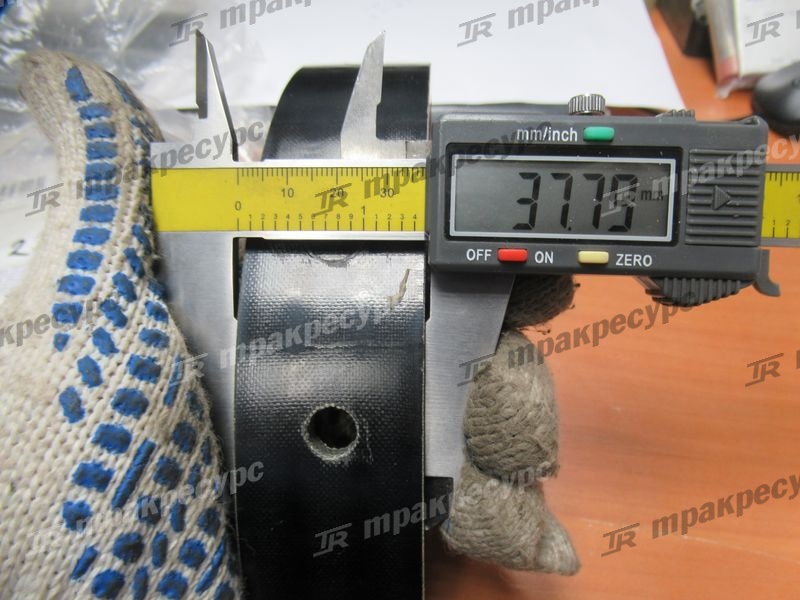 Вкладыш мачты 230C8-02001