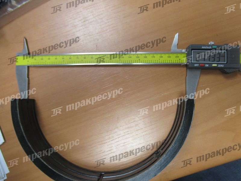 Вкладыш мачты 230C8-02001